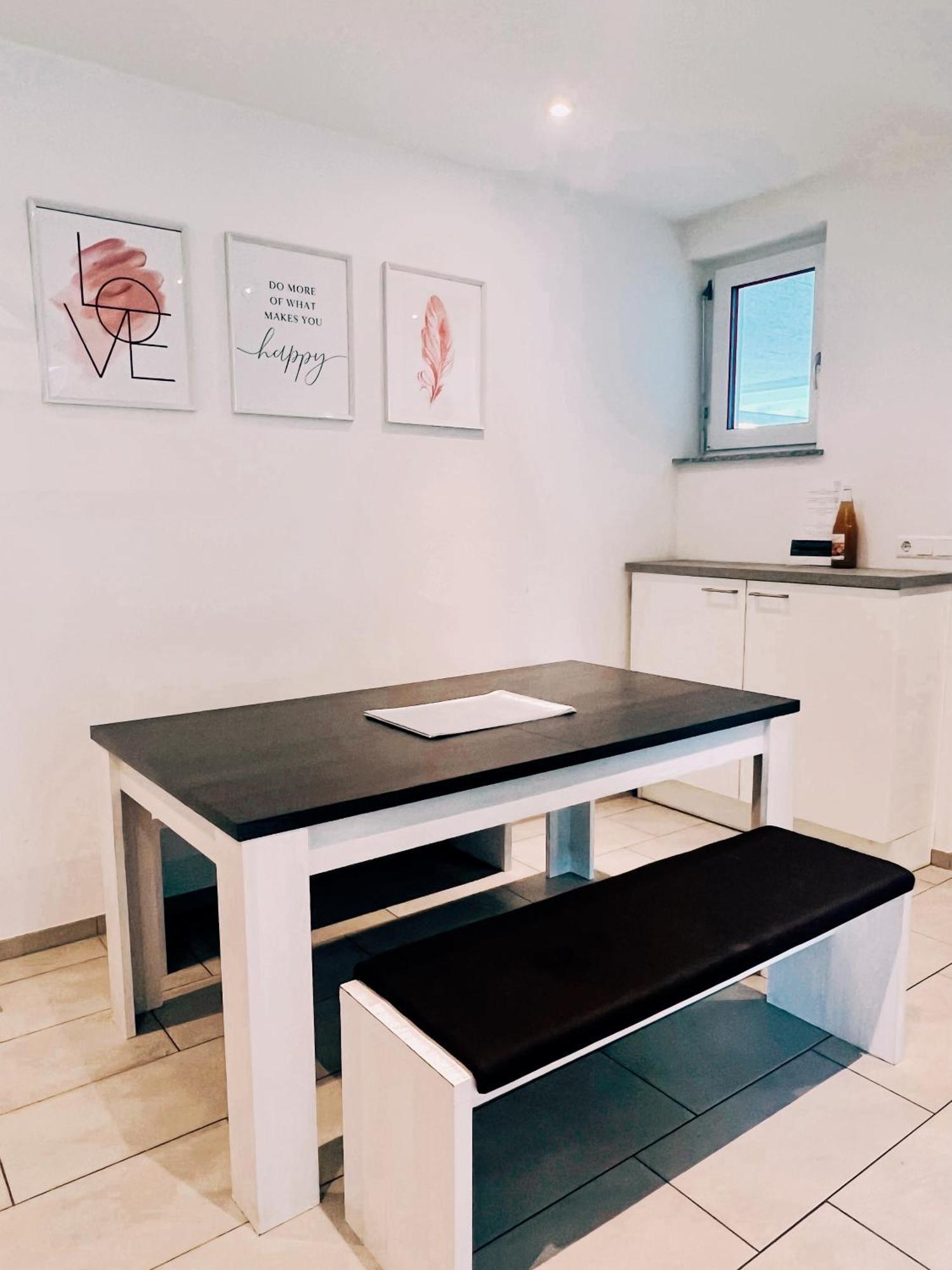 FDH Apartment Weiss מראה חיצוני תמונה